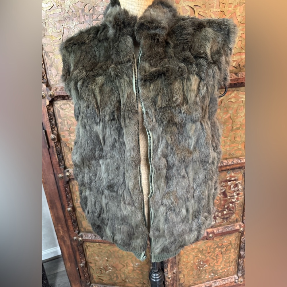 Green rabbit Fur‎ Vest with Front Zip reversible 44